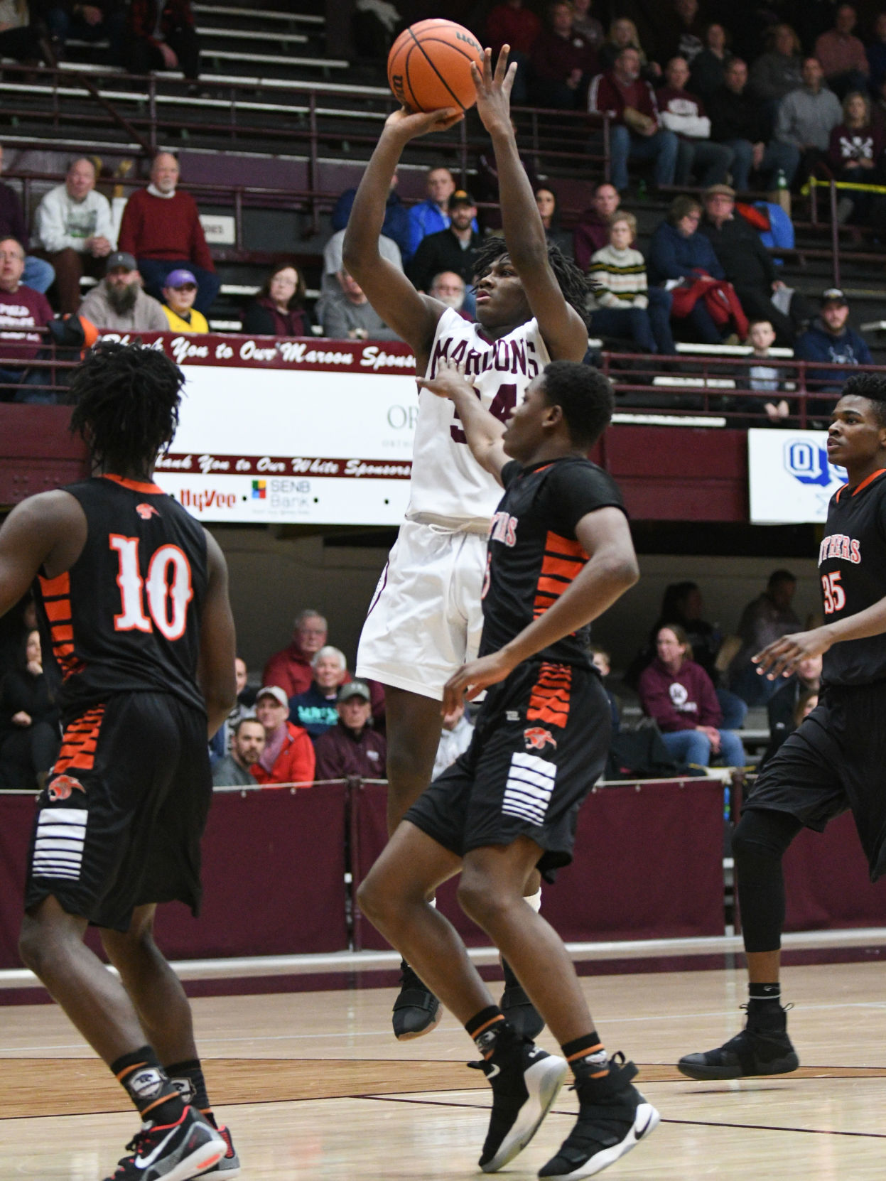 Prep Boys' Basketball: United Township at Moline